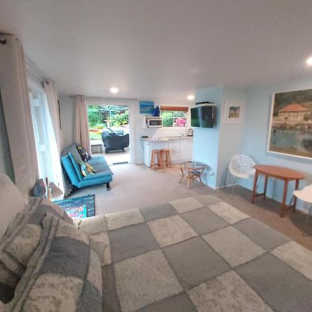 Pohutukawa Cottage Russell Dış mekan fotoğraf